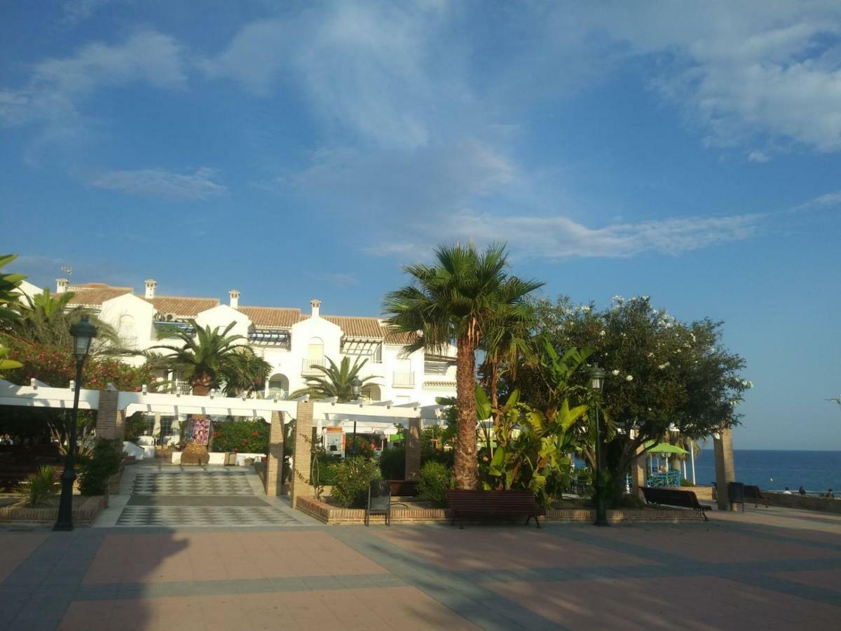 Appartamento Nerja Solymar Esterno foto
